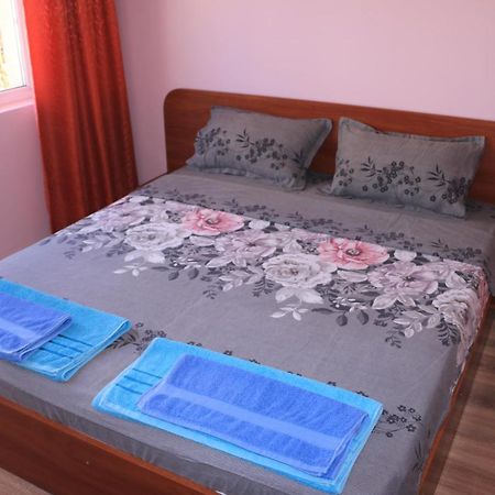 City Stay In Varna Extérieur photo