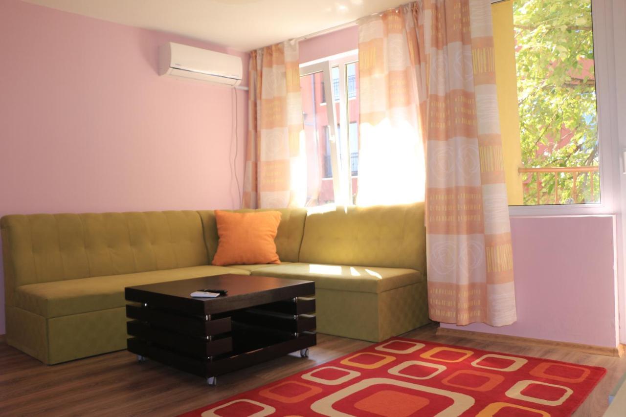 City Stay In Varna Extérieur photo