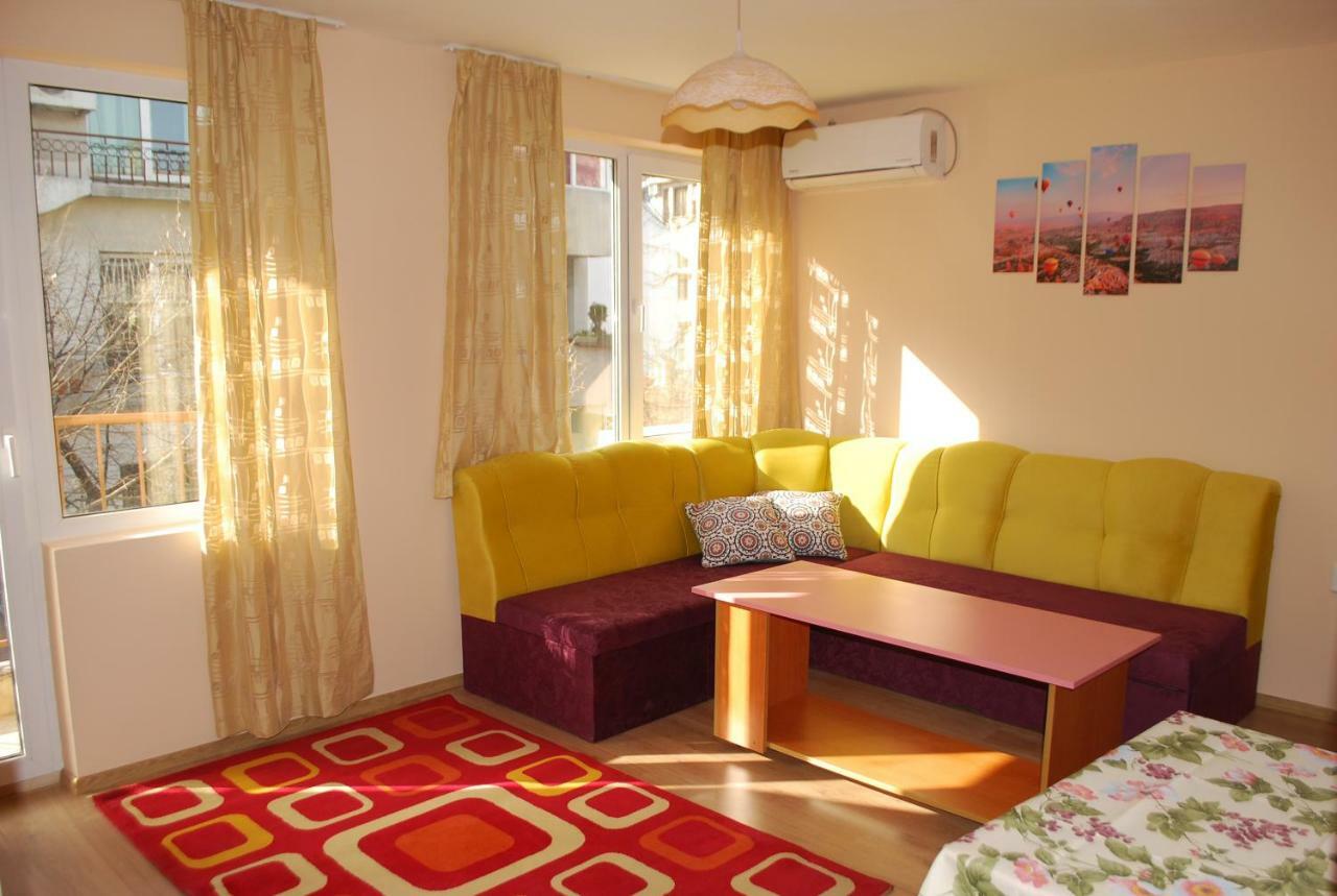 City Stay In Varna Extérieur photo