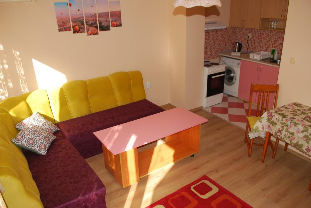 City Stay In Varna Extérieur photo