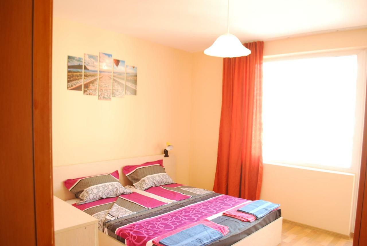 City Stay In Varna Extérieur photo