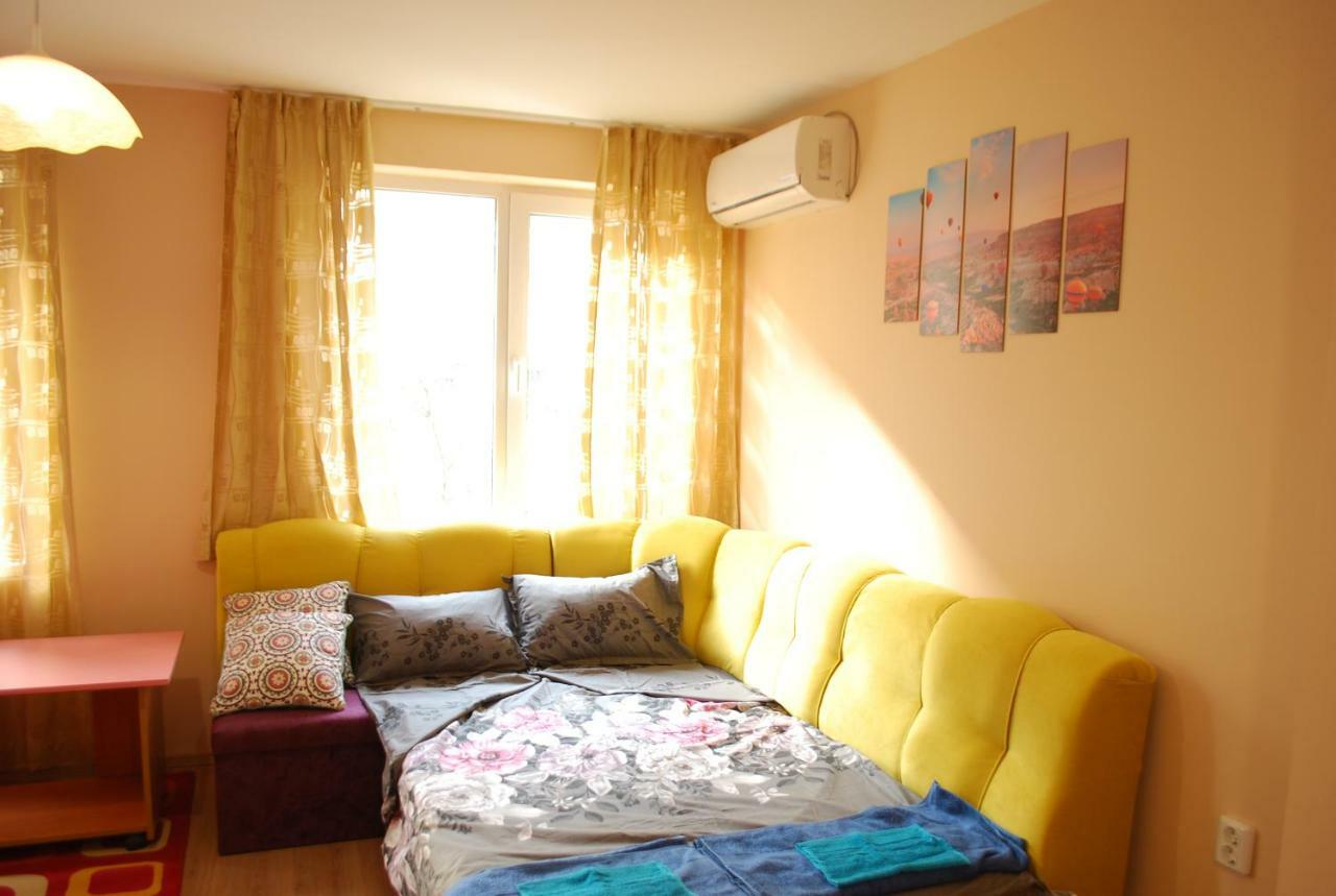 City Stay In Varna Extérieur photo