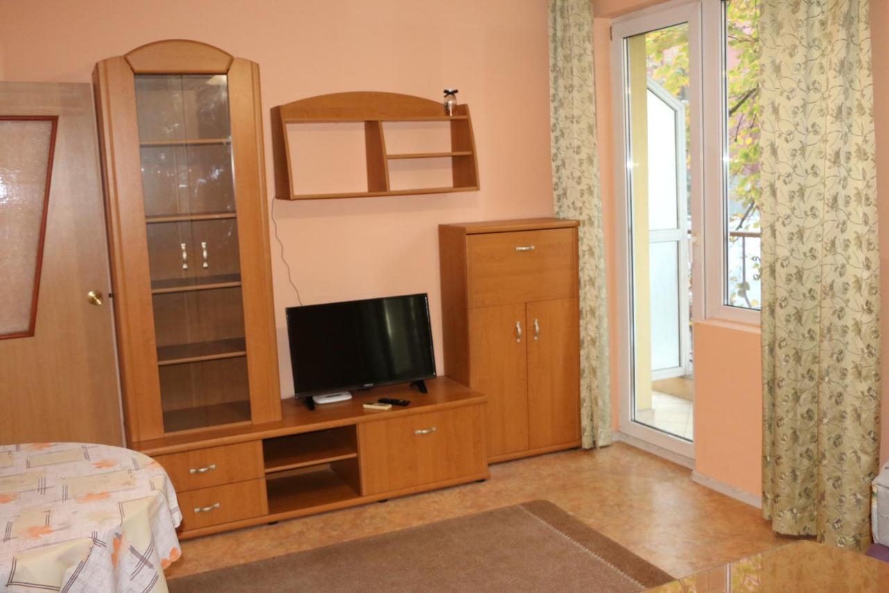 City Stay In Varna Extérieur photo